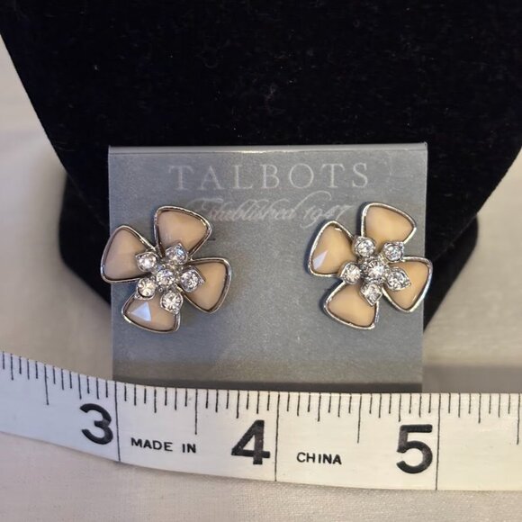 Beautiful Talbots Necklace (20"), Bracelet and 2 Earrings set - Picture 11 of 16